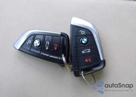 2019 BMW X3 xDrive30I z USA, uszkodzony, nr VIN 5UXTR9C57KLD93027